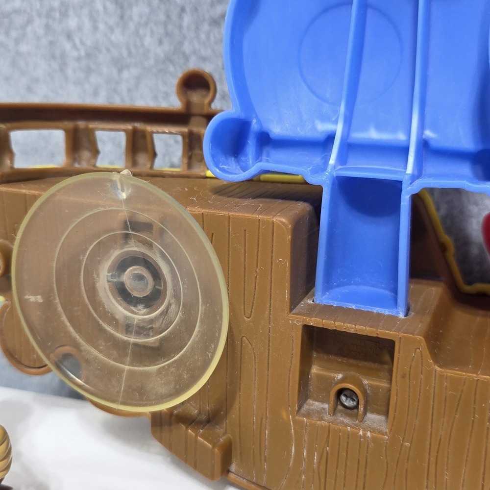 Disney Jake & the Never Land Pirates Ship Bathtub Playset w/ Jake figure - Picture 7 of 14